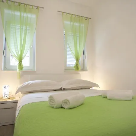 By The Sea Duce, Omis - 10304 Daire